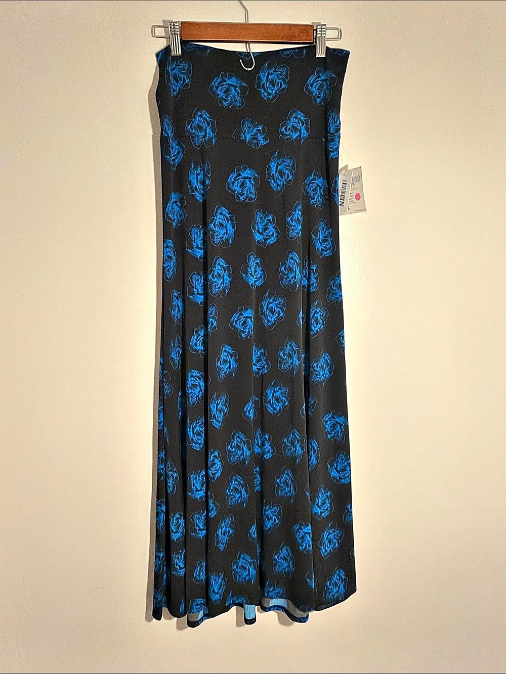 LuLaRoe Maxi Skirt Floral Black & Blue Size Small NWT